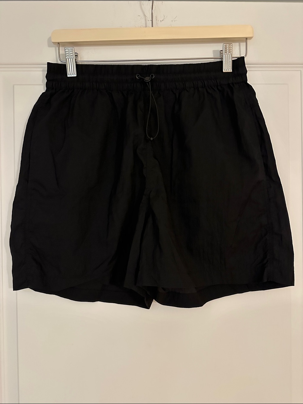 TNA Black Nylon Athletic Drawstring Shorts, Size Medium